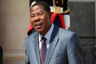Benin : Boni Yayi suspend son gouvernement 